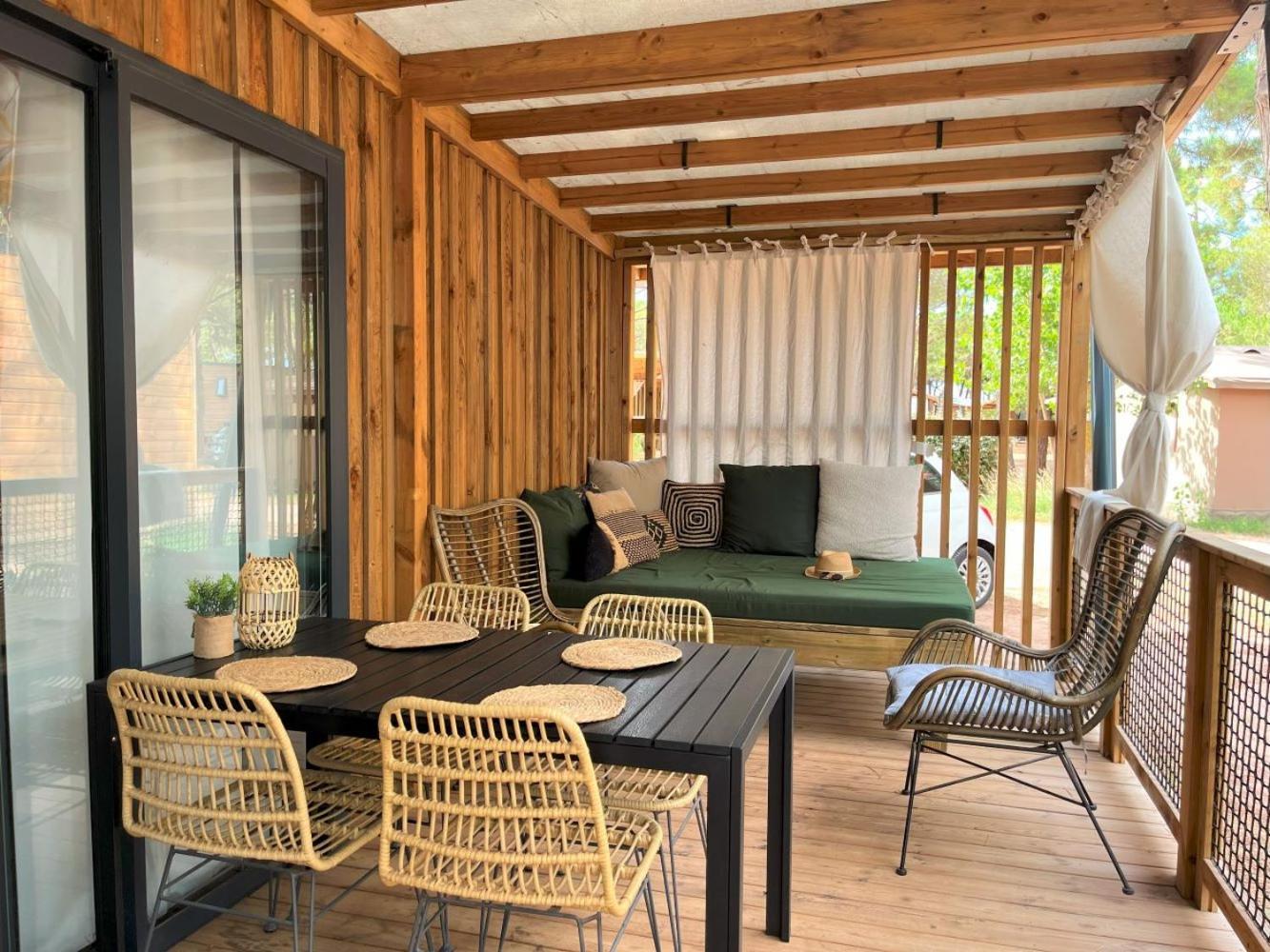 Camping La Tamarissiere Агде Екстериор снимка